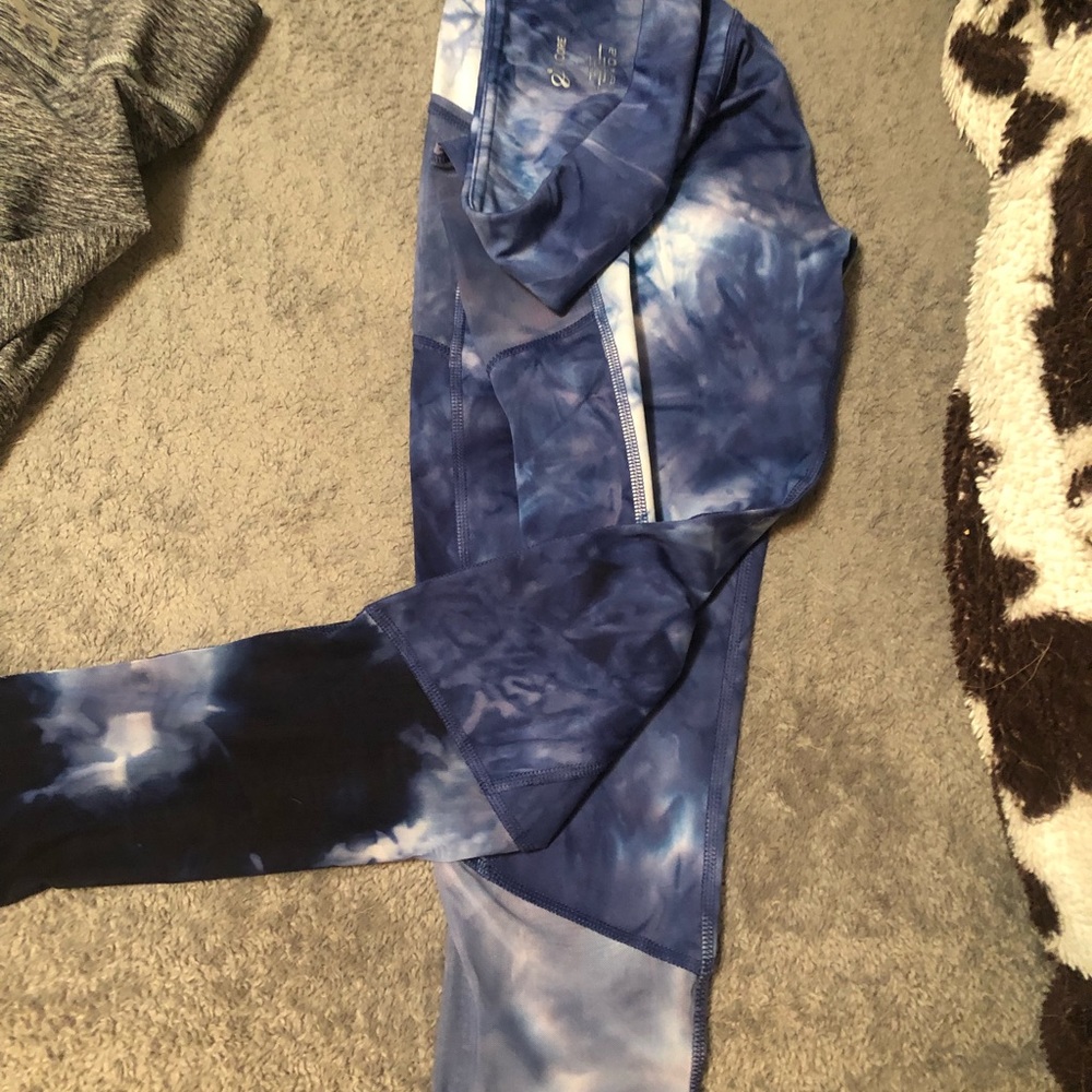 Super comfy and cute leggings
